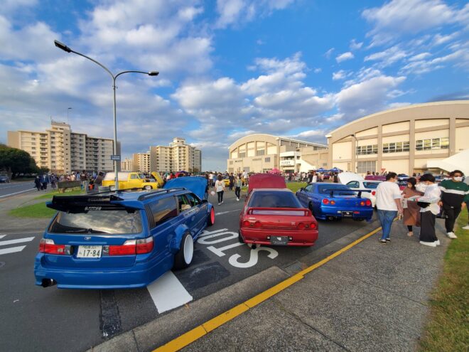 在日米軍横須賀基地フレンドシップデーのカスタムカーショー