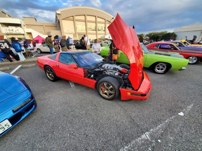 在日米軍横須賀基地フレンドシップデーカスタムカーショー2