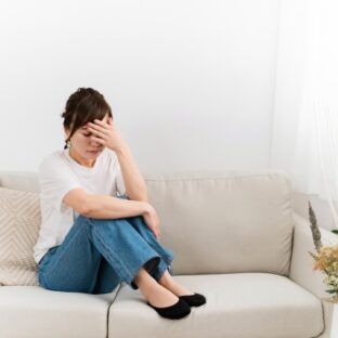 スマホ・携帯の電磁波って…子供にどんな影響がある？出来るだけ防ぐには…