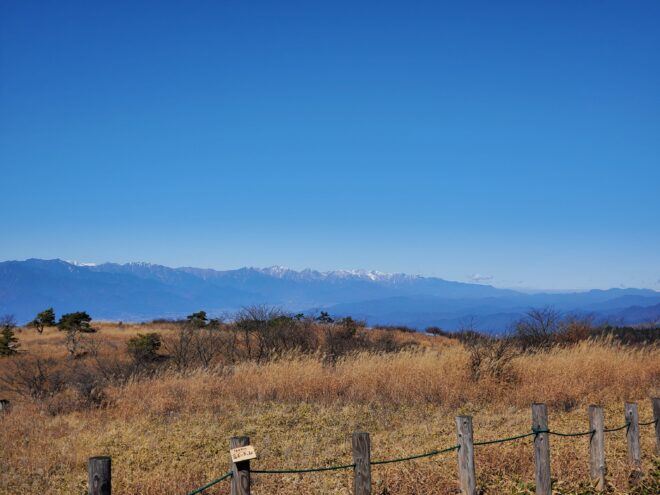 高ボッチ高原から北アルプスの白馬岳方面