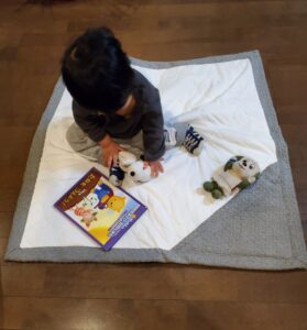 プレイマットとして